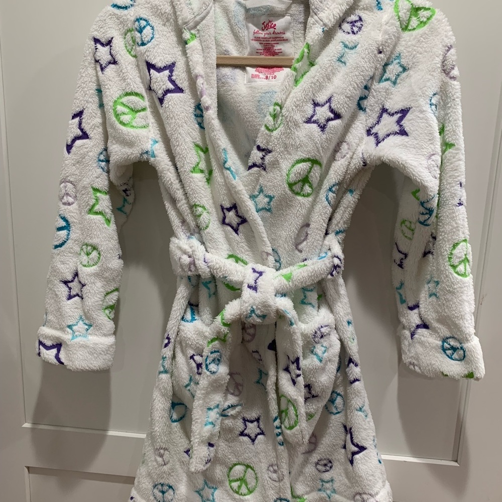 Cozy Peace Sign Bath Robe - Picture 2 of 7